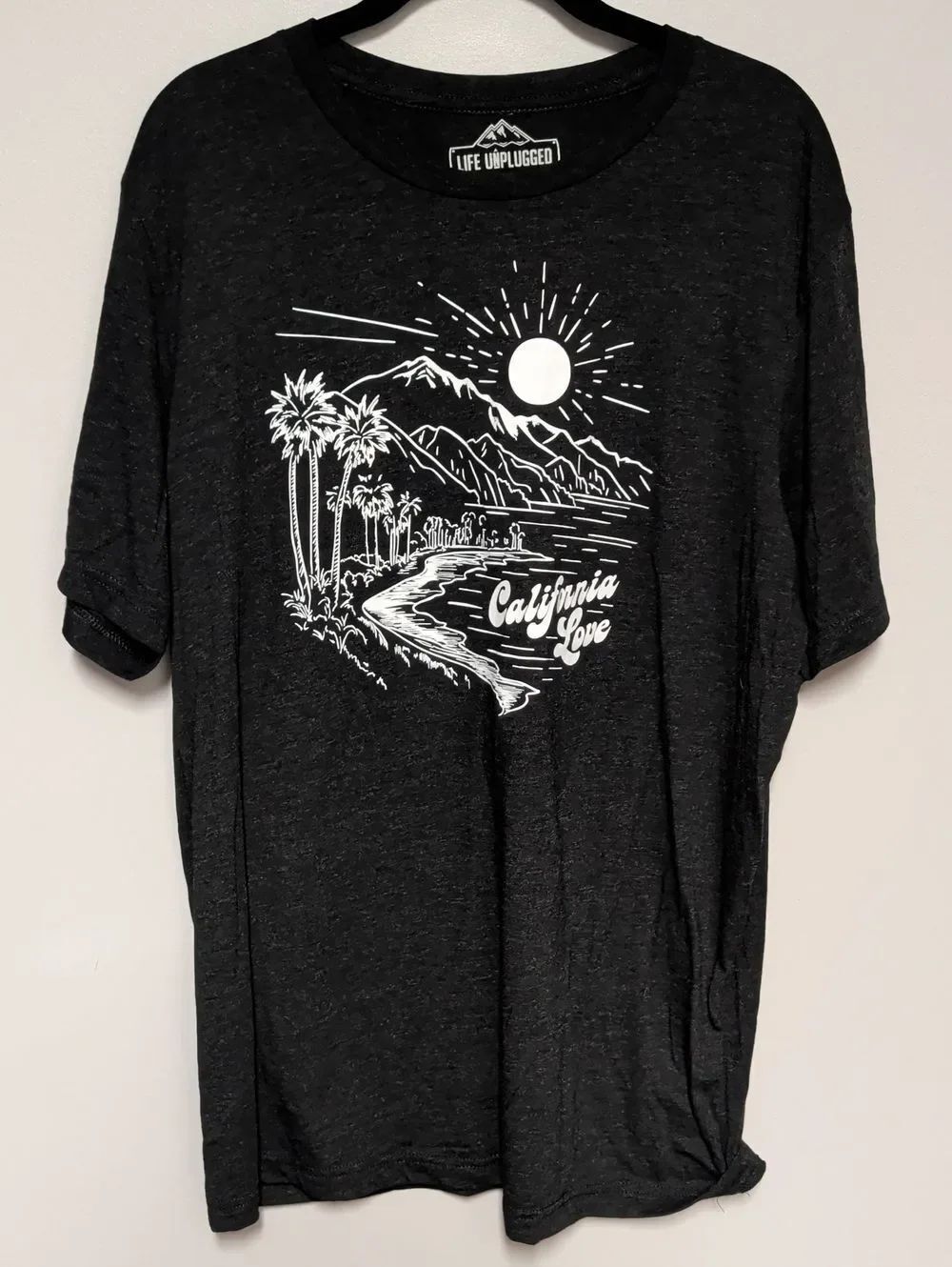 Men's Black 'California Love' Graphic Short Sleeve Tee